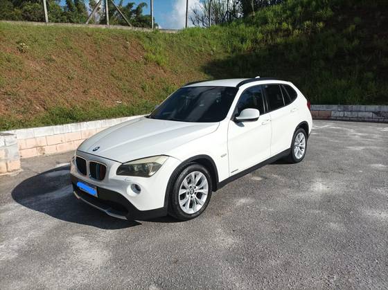 BMW X1 2.0 16V GASOLINA SDRIVE18I 4P AUTOMÁTICO